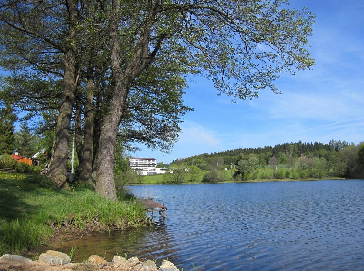 Hotel Skalsky Dvur Bystrice nad Pernstejnem Exterior photo